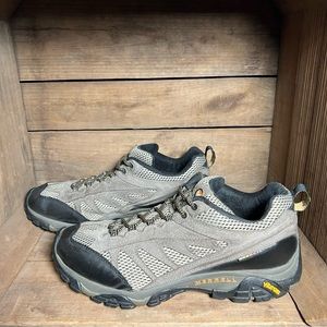 Sold-Merrell Walnut VIBRAM J80433 Performance Hiking Shoes 11